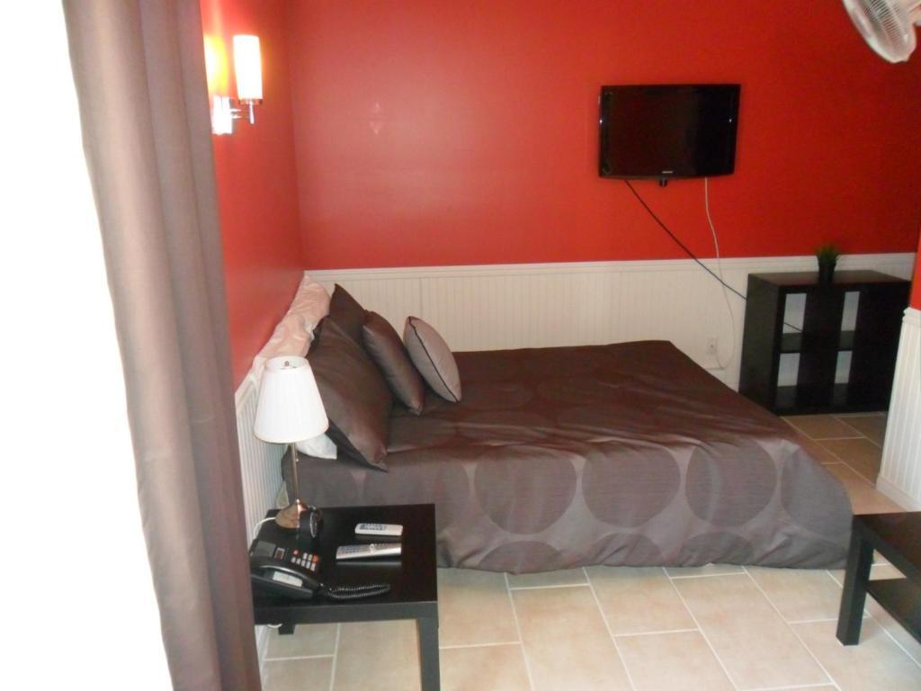 Le Saint Alex Motel Luaran gambar